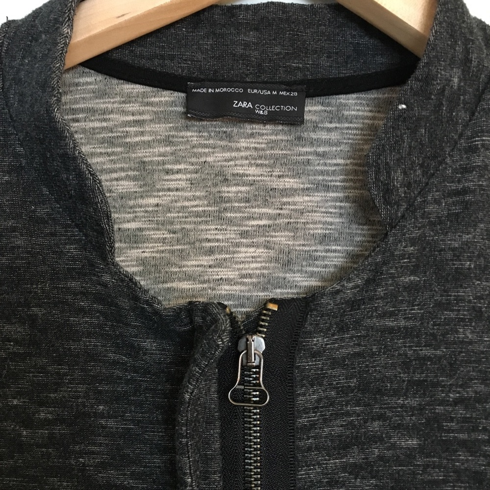 Zara Sweatshirt/Blazer with zipper - Size M